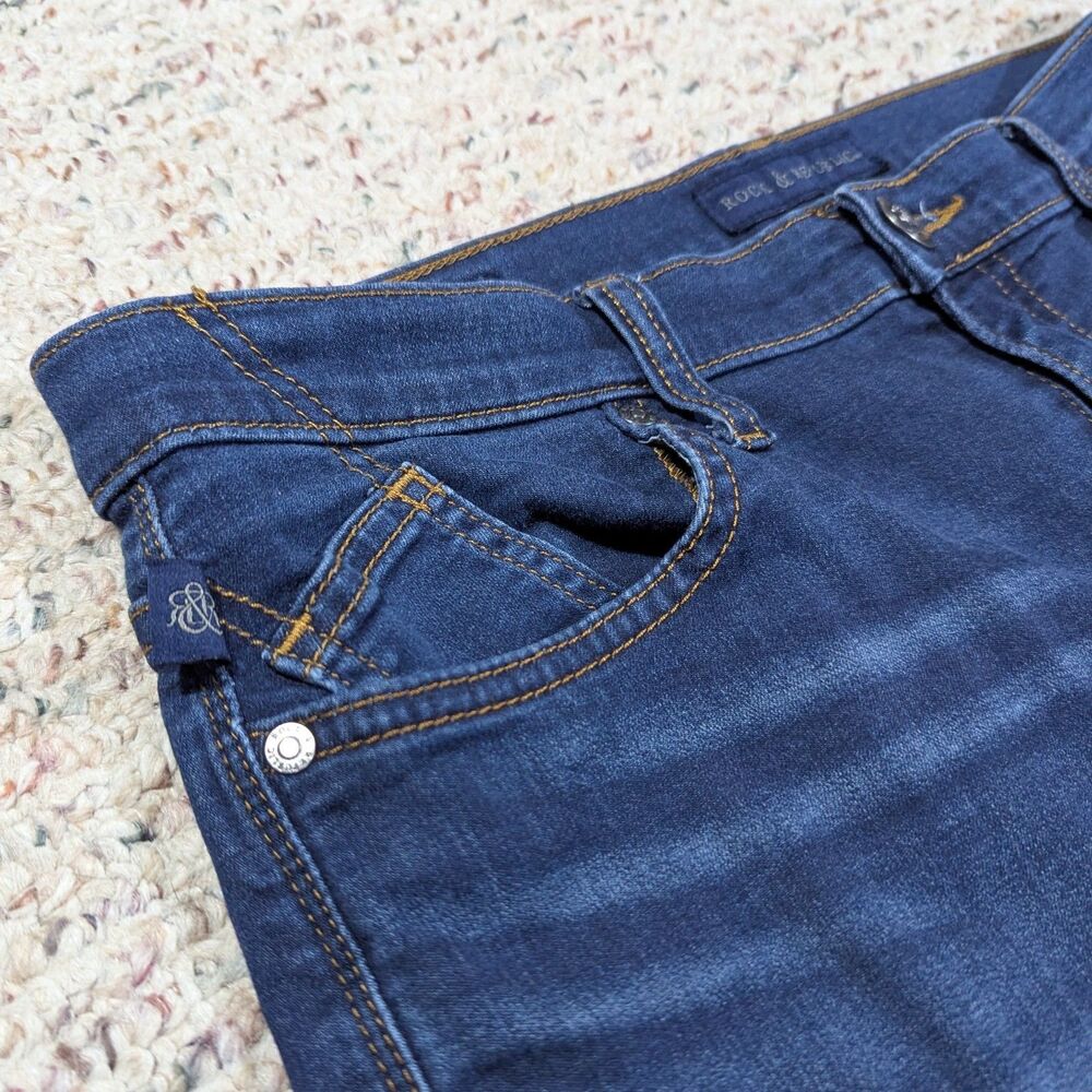 Rock & Republic Kasandra Blue Jeans Bootcut Womens 14 M Stretch Embossed Pockets - Picture 4 of 10